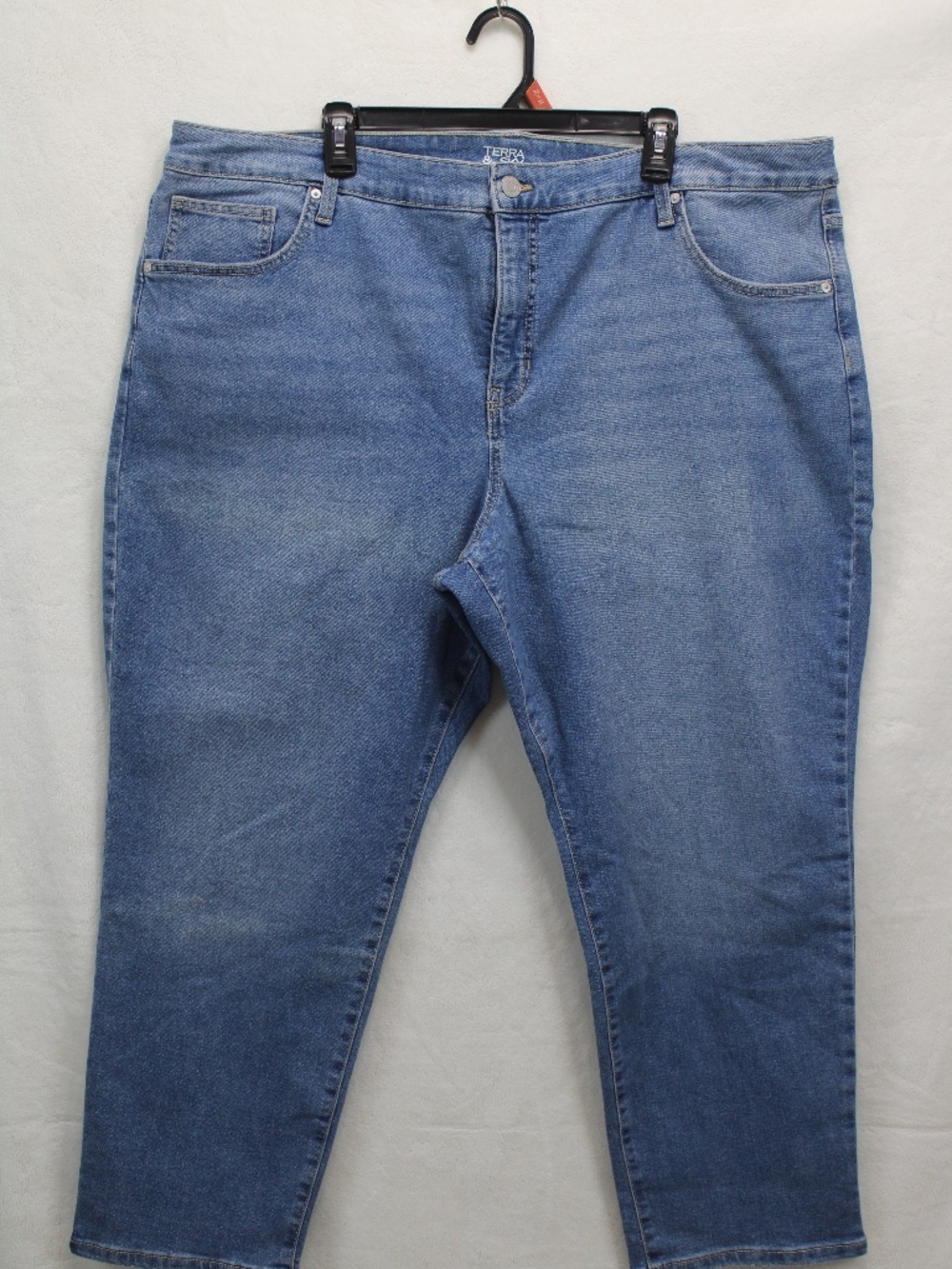 Terra & Sky 22W Petite Stonewashed Blue Jeans NWOT 5 Pocket Straight Leg